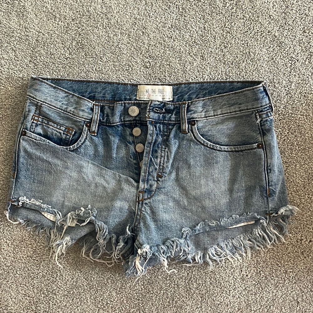 FREEPEOPLE JEAN SHORTS